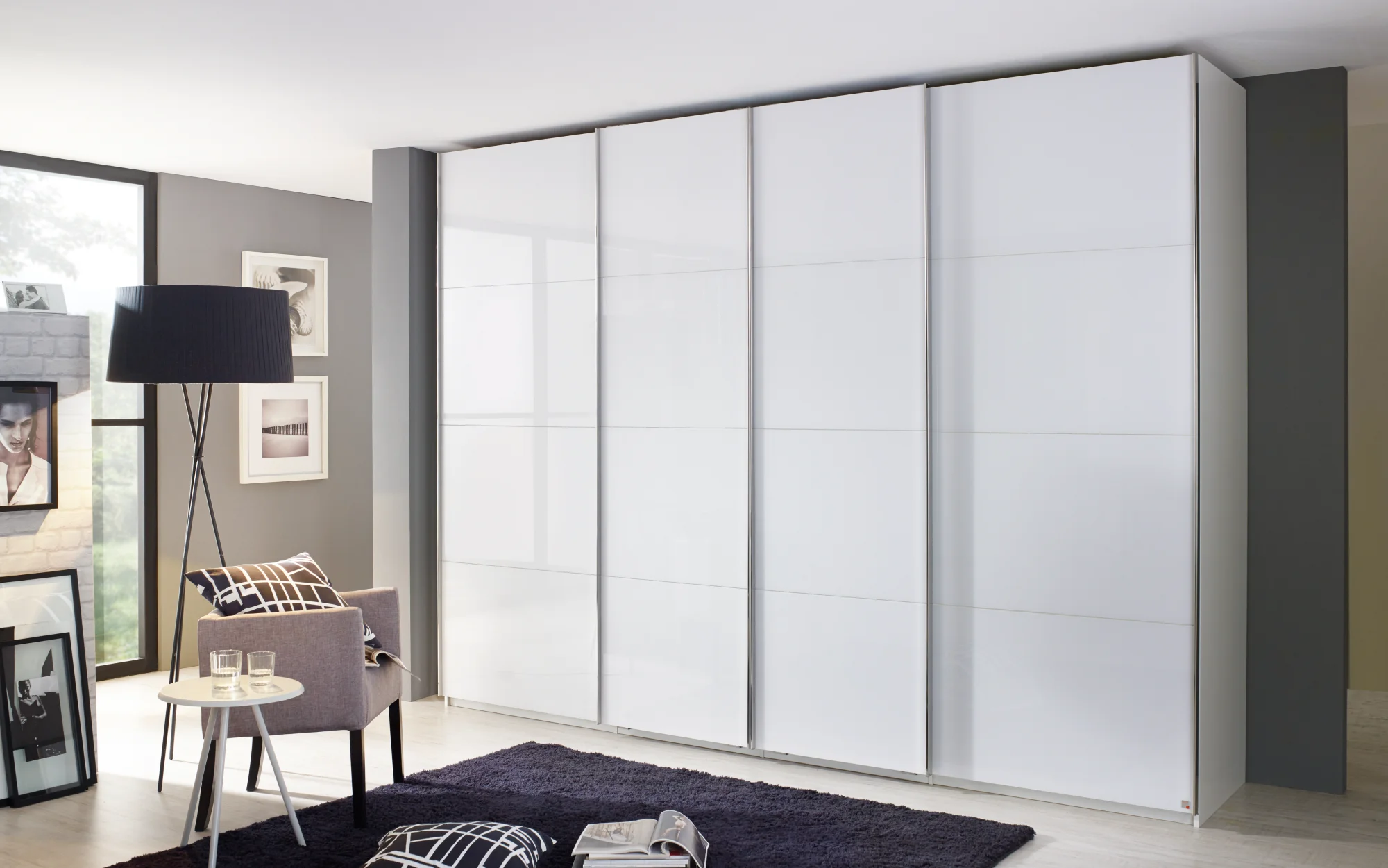 Rauch Orange Saligo - Synchron-Schwebetürenschrank mit Glas Weiß 5S2U - Ansicht 2