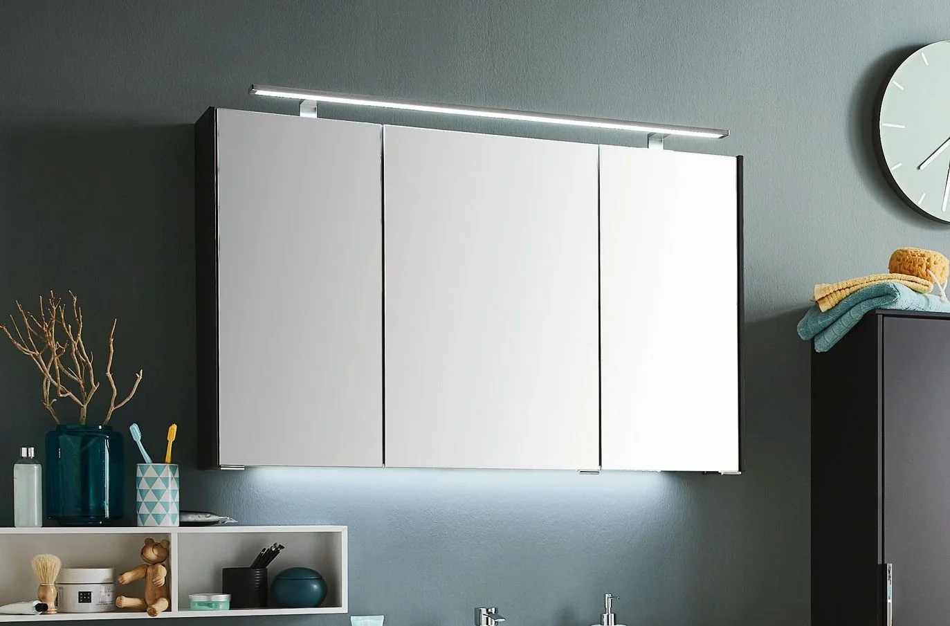 Puris D.Light Badmöbelset 100 cm - mit Spiegelschrank Serie B - Ansicht 3