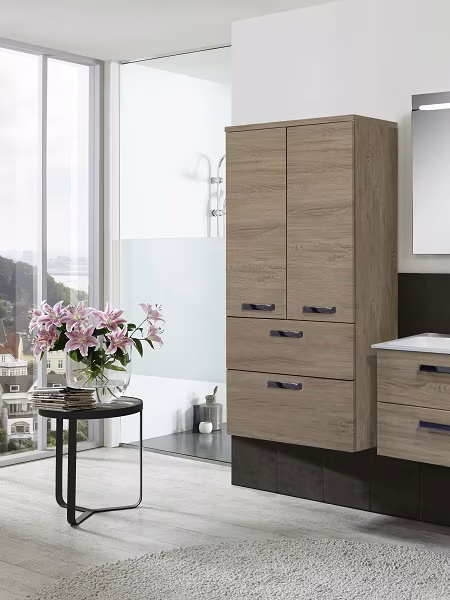 Badschrank