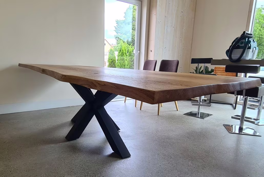 Esszimmertisch Eiche vollmassiv - mit Baumkante / Länge 3 Meter - sofort lieferbar - Ansicht 3