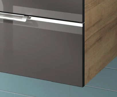 Front: Glas Grau / Korpus: Riviera Eiche quer NB