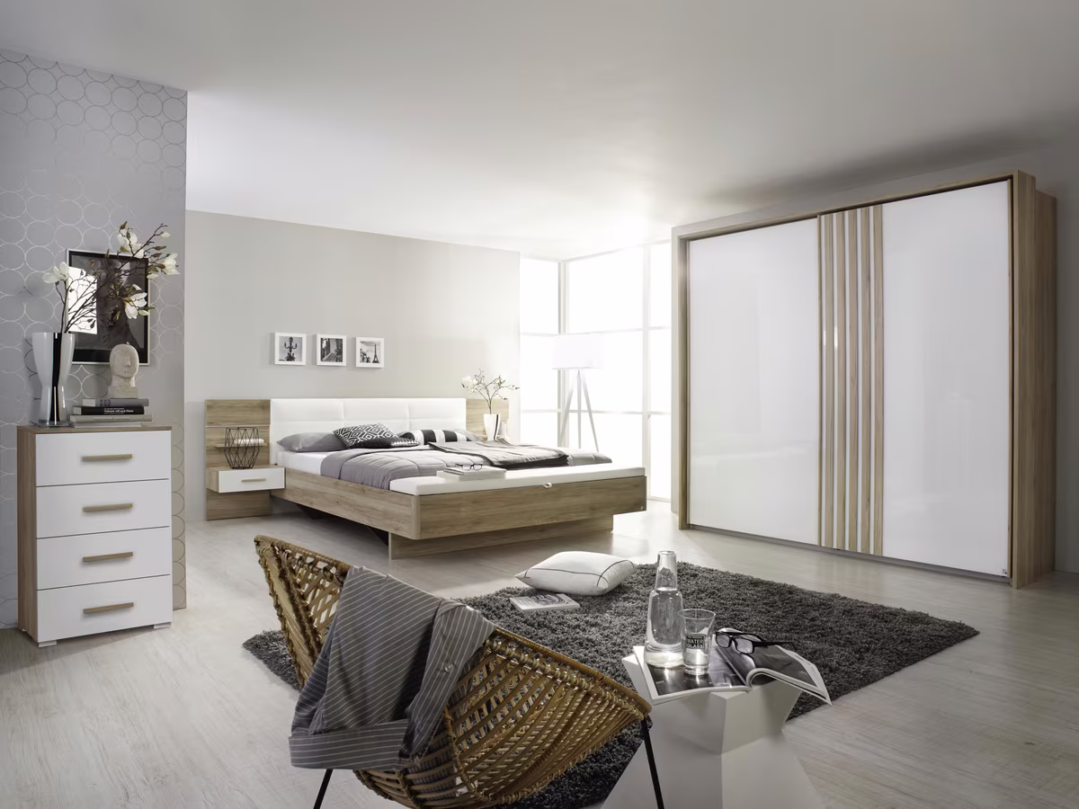 Rauch Orange Mosbach Schlafzimmer-Konfigurator mit Schwebetürenschrank / Alpinweiß