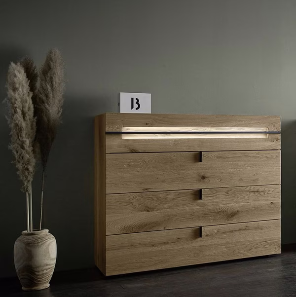 Kommode mit Designleiste / 4 Schubkästen / Maße: 99x91,2x44 cm