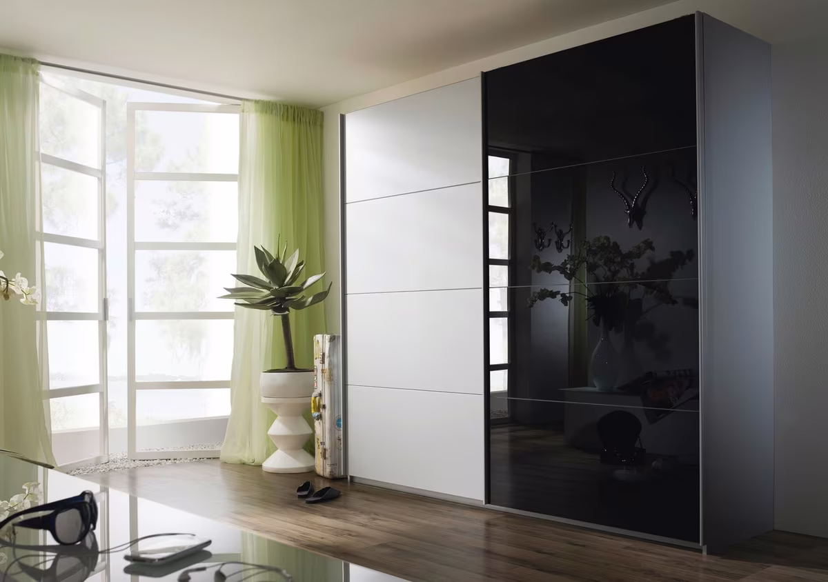 Rauch ORANGE Schwebetürenschrank Quadra Front Dekortür/Glastür - Ansicht 3
