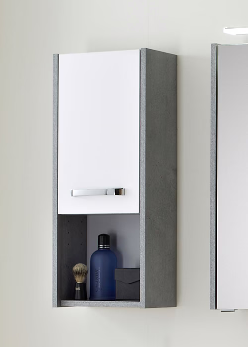 mit Wandschrank, 30 cm breit