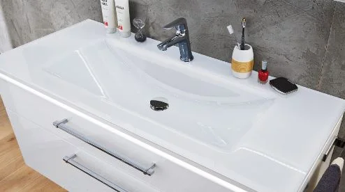 mit Glaswaschtisch Optiwhite - Nr. 82