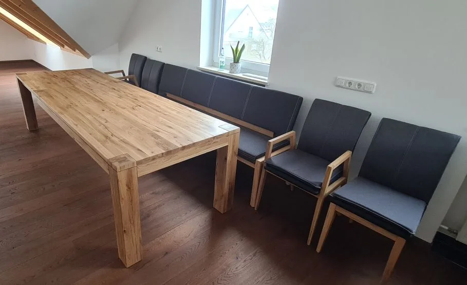 Dudinger Esszimmergruppe - Wildeiche natur geölt mit Crushed Oak Optik und Auszug 100 cm