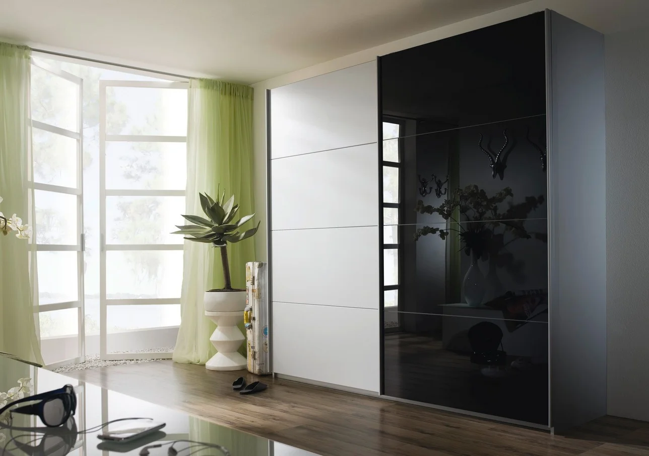 Rauch ORANGE Schwebetürenschrank Quadra Front Dekortür/Glastür - Ansicht 3