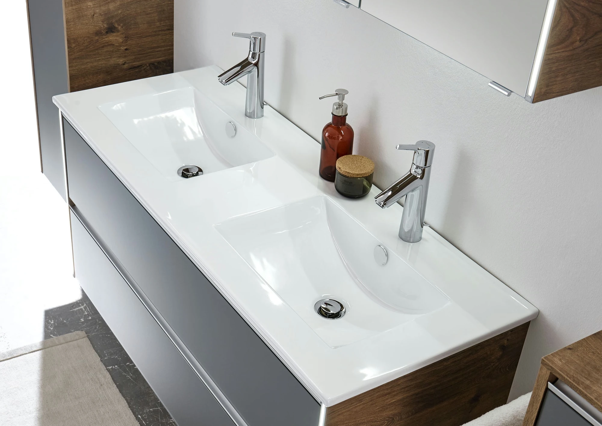 Pelipal 6040 Doppelwaschtisch mit Unterschrank 121 cm - 2 Auszüge
