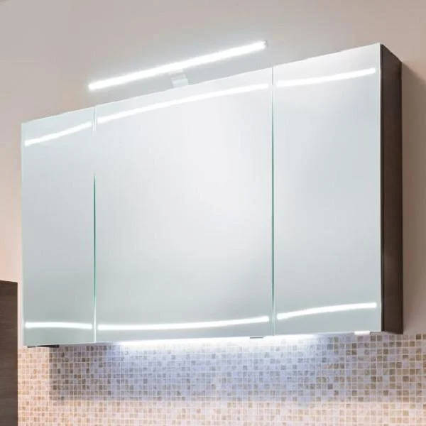 CS SPS 08, inkl. LED Beleuchtung in den Türen, OHNE Aufsatzleuchte, 3 Drehtüren, einfach verspiegelt, 6 Glasböden, mit Schalter und Steckdose - 70,3x120x17 cm
