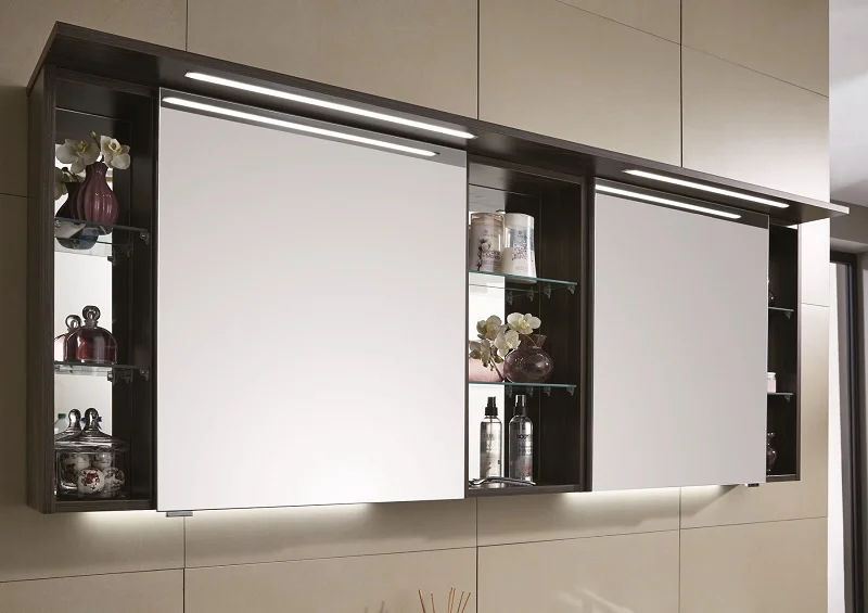 Spiegelschrank