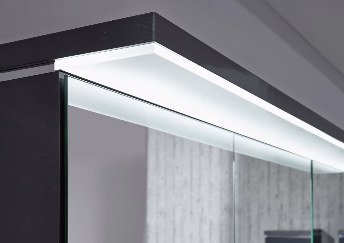 Puris Cool Line Badmöbelset mit Doppelwaschtisch 120 cm - mit Spiegelschrank Serie B