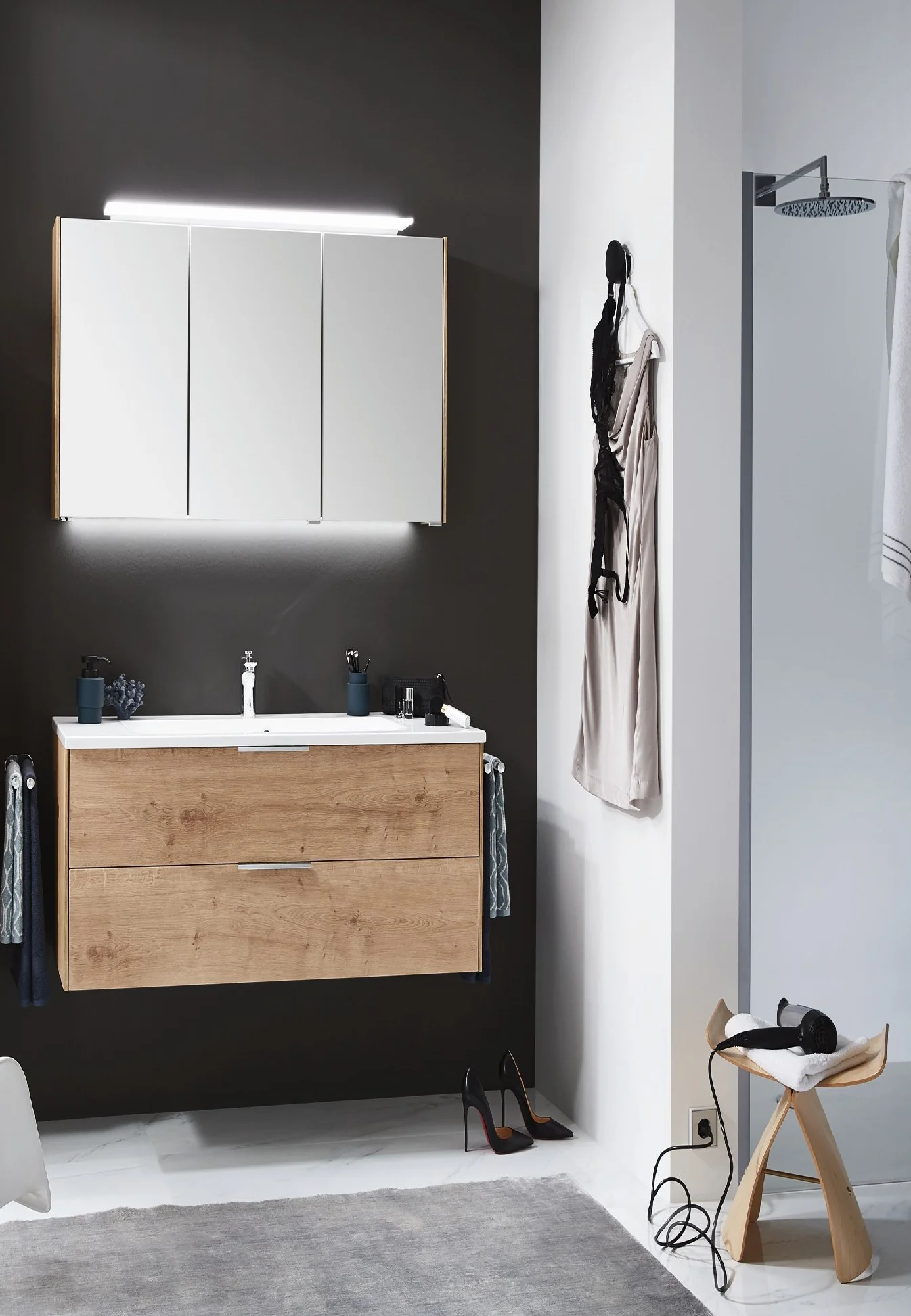 Puris D.Light Badmöbelset 70 cm - mit Spiegelschrank Serie A - Ansicht 2