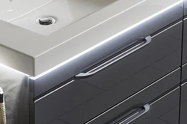 mit LED-Schattenfugenbeleuchtung inkl. Bewegungssensor EB-LH30-SET 60