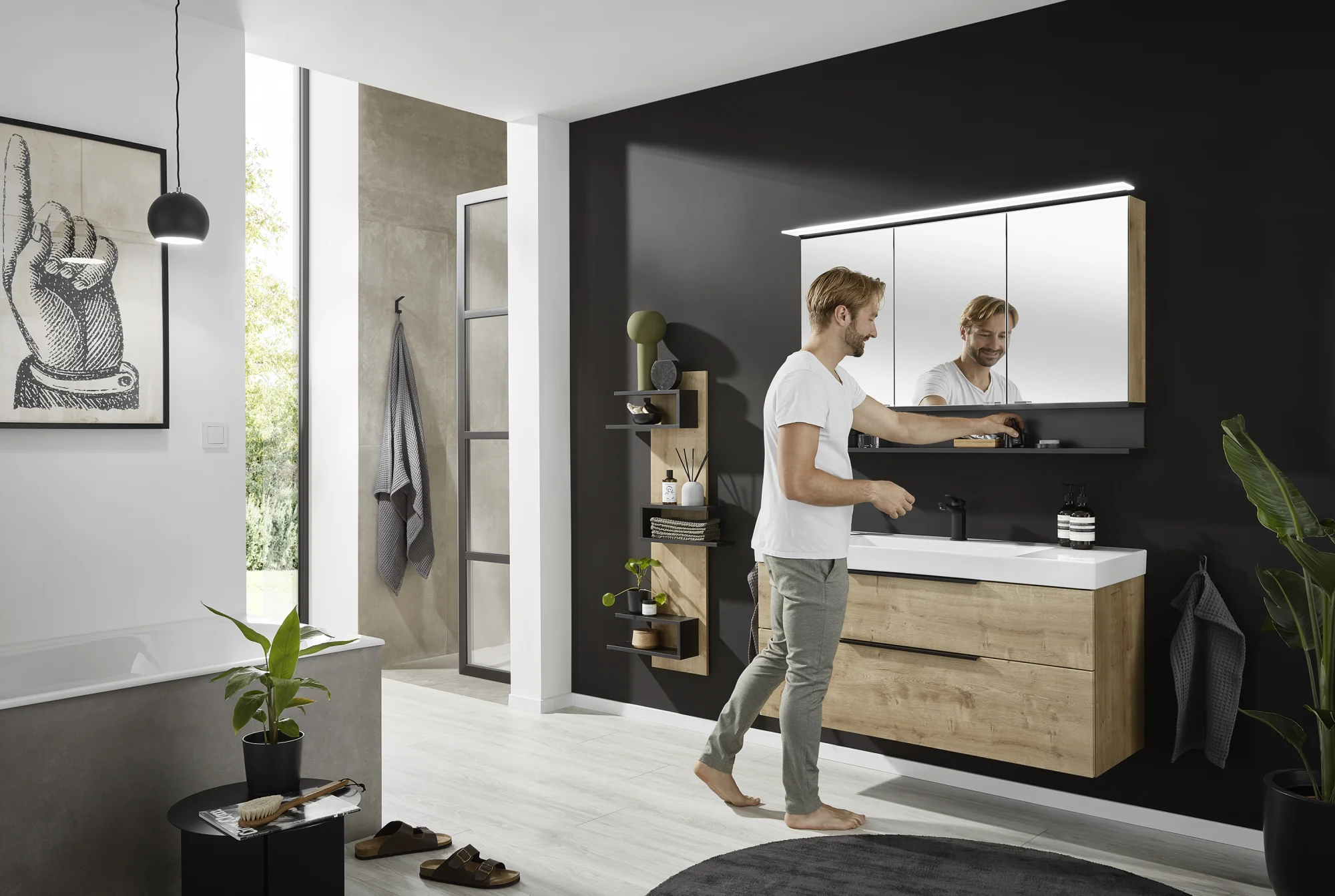 Puris c!puro Spiegelschrank 3-türig - 135 cm