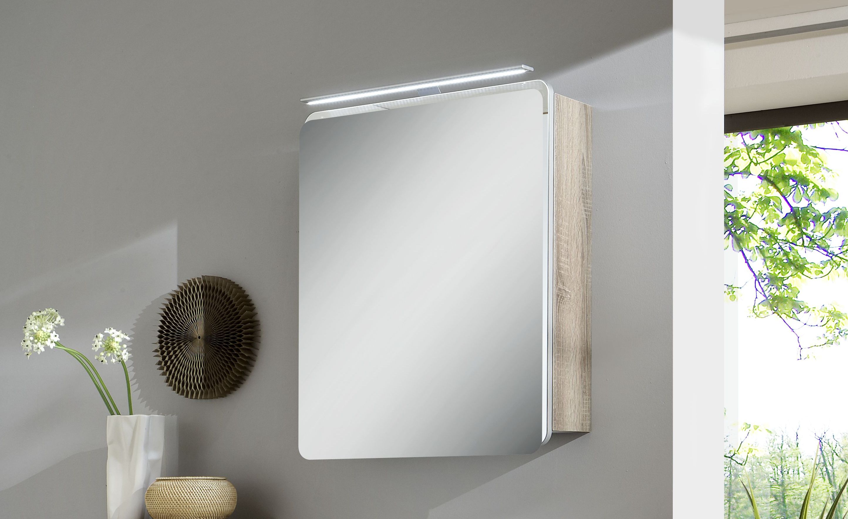 Eintüriger Spiegelschrank mit Aufbauleuchte in 60 cm